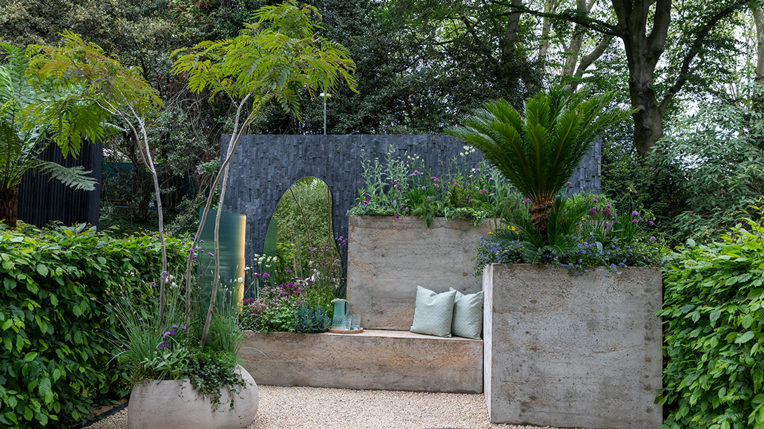 The Shifting Garden by the Chelsea Gardener